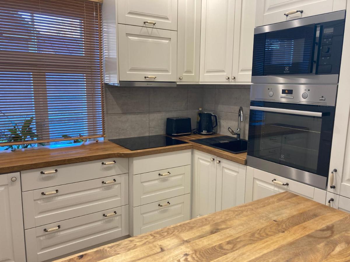 Lossi Apartment Kuressaare Buitenkant foto