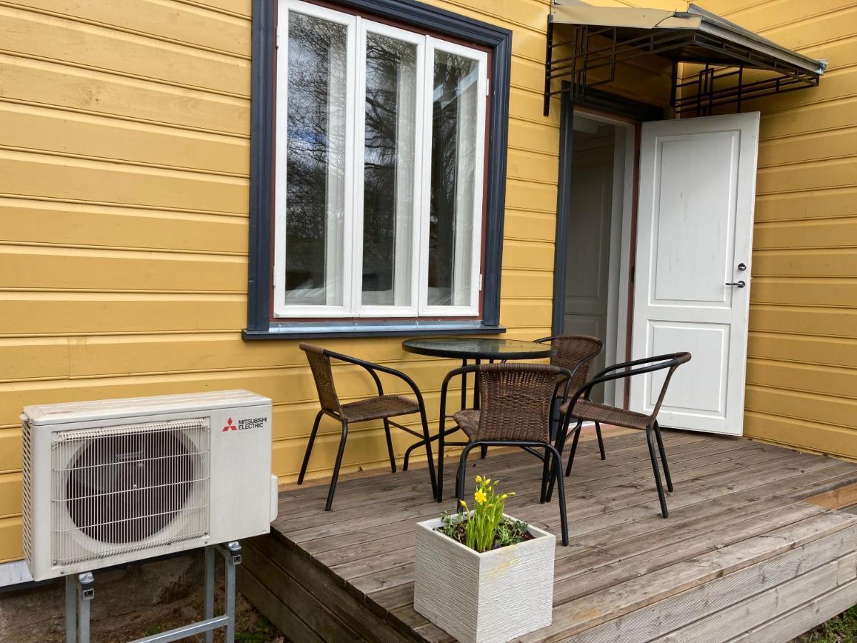Lossi Apartment Kuressaare Buitenkant foto